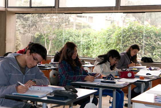 Profesiones GK BBZ Colegio Alexander von Humboldt