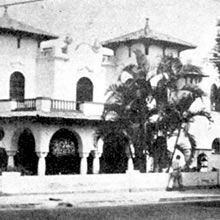 Segundo edificio escolar en Miraflores, Av. Alcanfores – Esquina Av. Bolívar